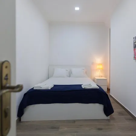 Flh Alameda Guest house *