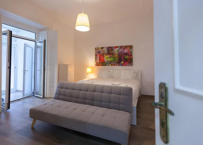 بيت ضيافة Flh Alameda *